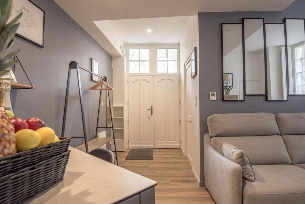 L'Espine Apartment Angers Exterior photo