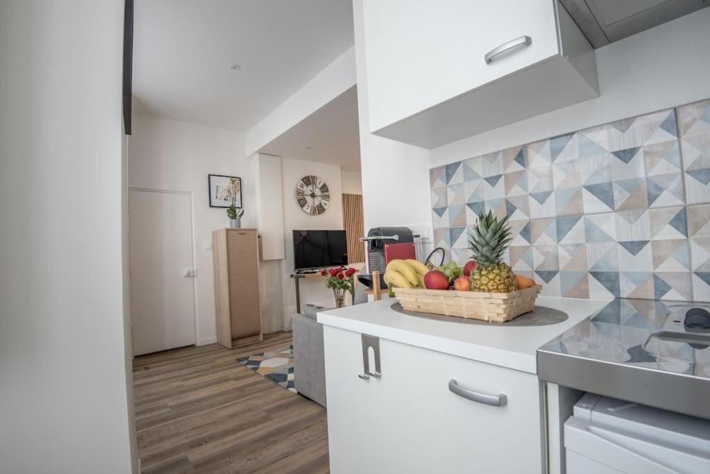 L'Espine Apartment Angers Exterior photo